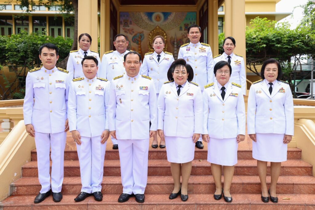 สพฐ. นำคณะผู้บริหารระดับสูง เข้าเฝ้าทูลละอองพระบาท สมเด็จพระกนิษฐาธิราชเจ้าฯ ในโอกาสที่จะเกษียณอายุราชการ วันที่ 30 กันยายน 2568 ณ วังสระปทุม
